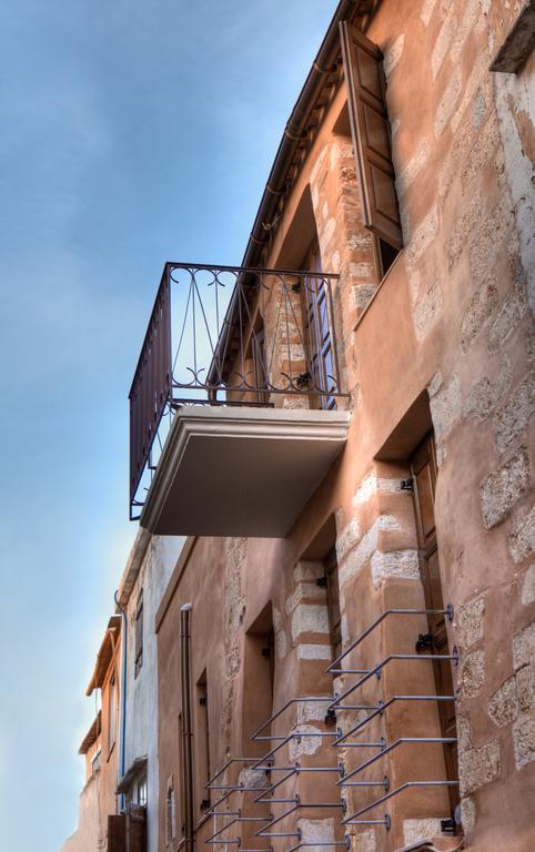 C&M Residence Chania Old Town Bagian luar foto